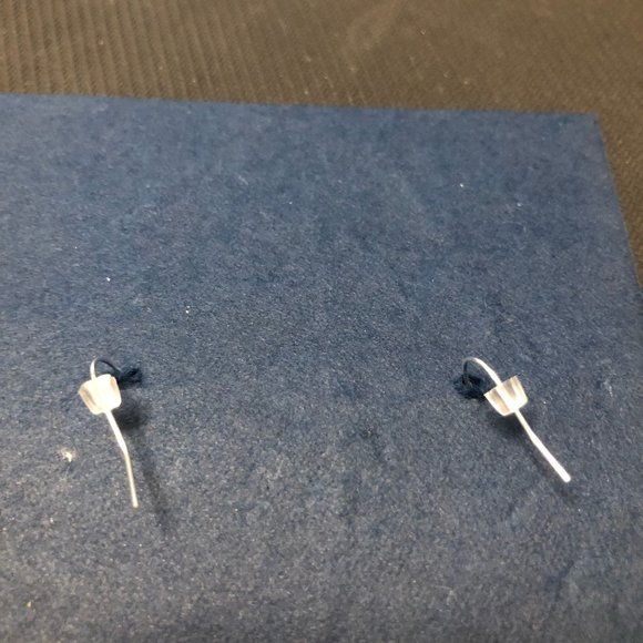 Custom earrings - Picture 2 of 2